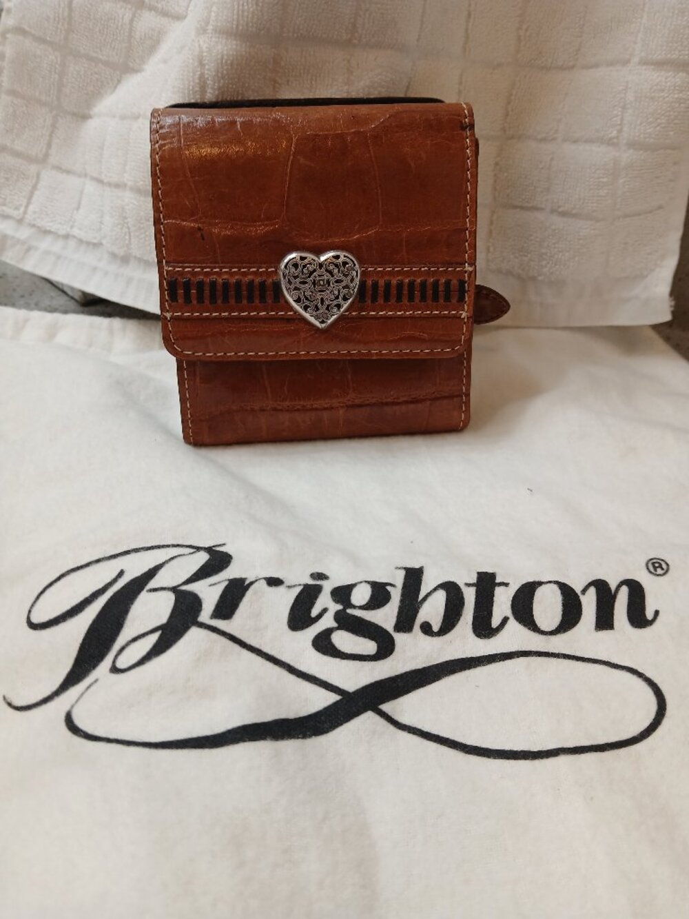 Brighton vintage croc-embossed tri-fold wallet